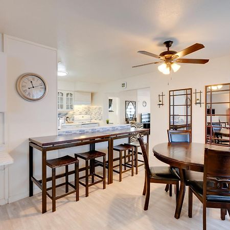Breezy Fresno Home - Near Airport And Downtown Eksteriør billede