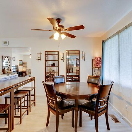 Breezy Fresno Home - Near Airport And Downtown Eksteriør billede